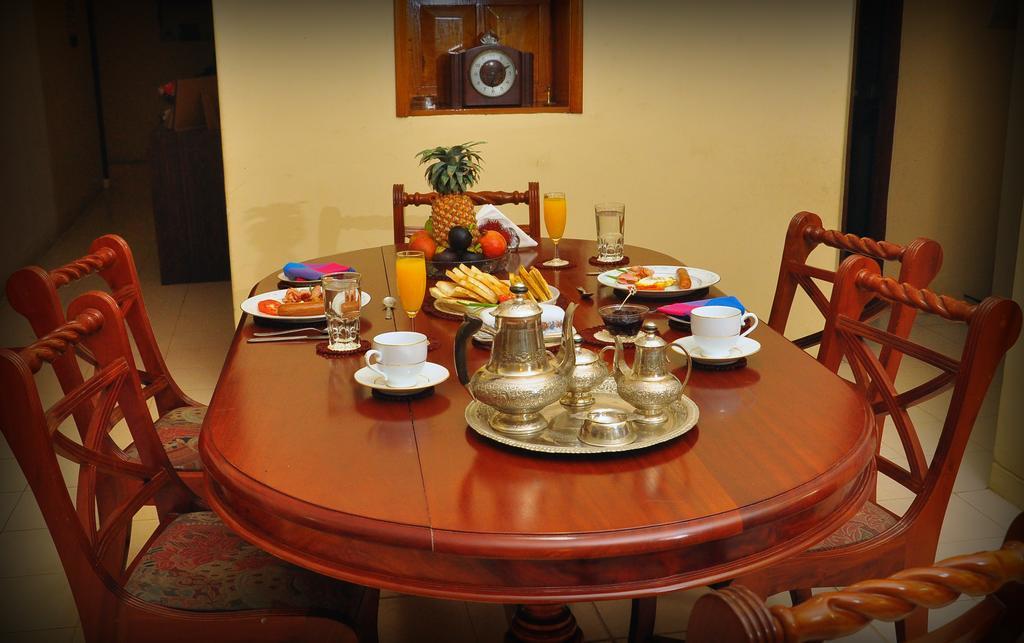 Apartament Knight'S Heaven Kandy Zewnętrze zdjęcie