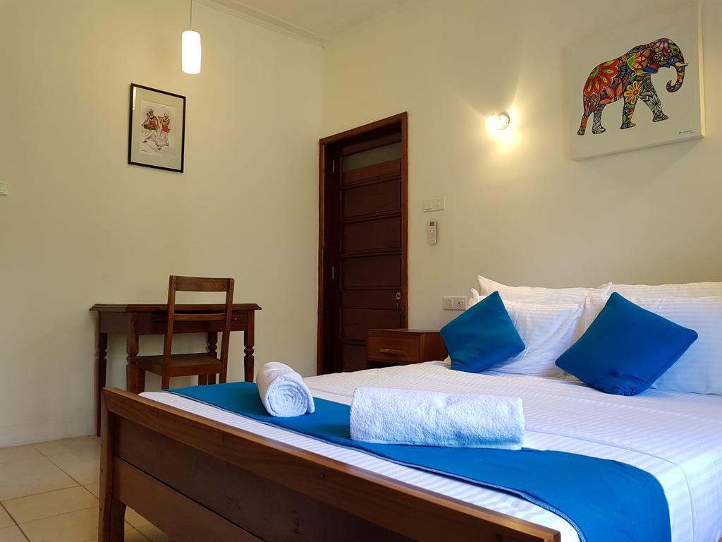 Apartament Knight'S Heaven Kandy Zewnętrze zdjęcie