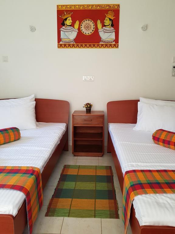 Apartament Knight'S Heaven Kandy Zewnętrze zdjęcie